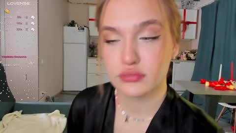 Caro online show from December 24, 2:21 am