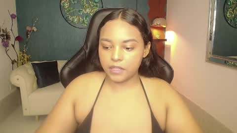 Snapshot of carollkiss chatting on October 23, 12:11 pm carollkiss online show from October 23, 12:11 pm