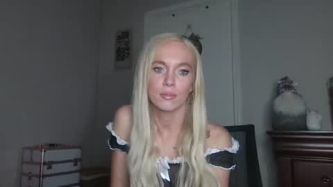 Casey Lakes online show from November 5, 11:54 pm