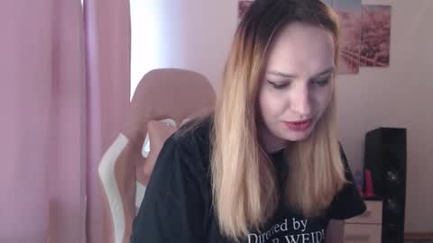 Casey Chris online show from February 12, 10:39 am