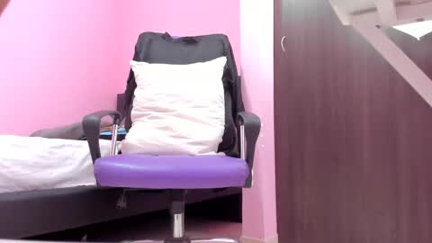 cassie online show from February 24, 12:24 pm