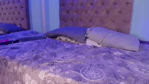 Cataleya online show from September 24, 4:33 am