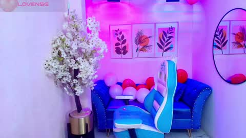 Cataleya  online show from February 21, 9:04 pm