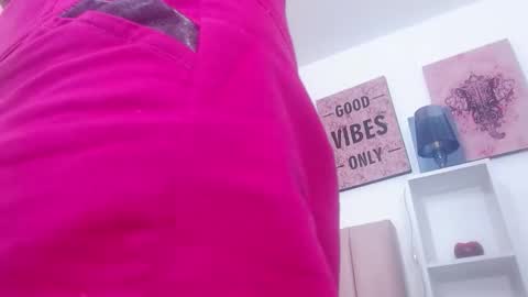 catherinehot707rs online show from September 27, 5:36 am