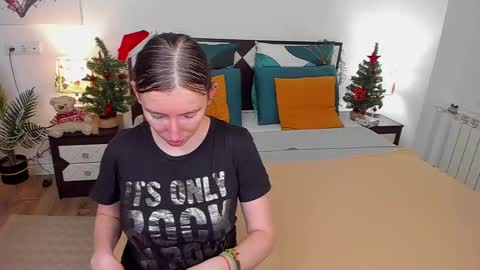 Catrin online show from February 4, 1:23 am