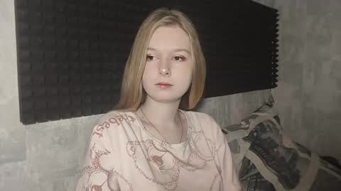 Lia online show from February 11, 7:21 am