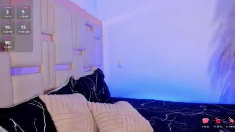  x online show from October 31, 5:20 am