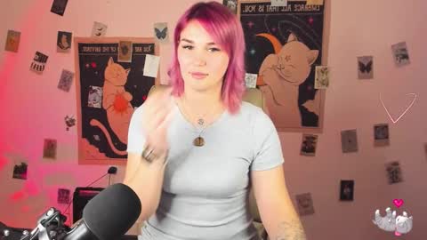 Snapshot of chaoka_ chatting on October 25, 5:04 am Suzanna Snow online show from October 25, 5:04 am