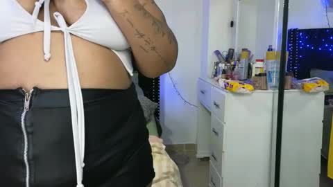 charlotte_027 online show from February 20, 6:26 am