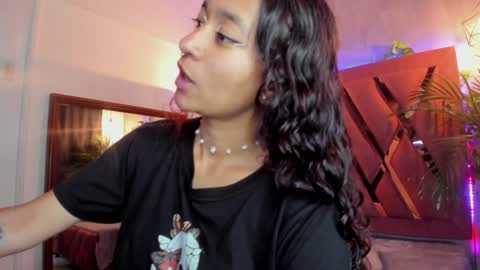 Charlotte online show from January 3, 7:18 pm