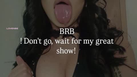 Snapshot of charlotte_line chatting on October 9, 6:12 pm charlotte_line online show from October 9, 6:12 pm