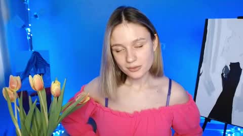 Michelle  online show from March 9, 3:01 am