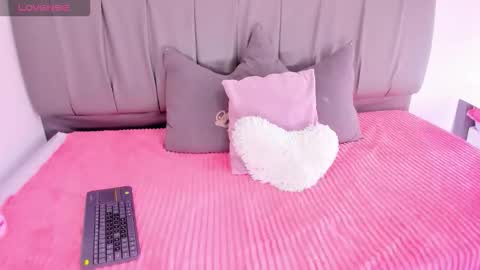 Snapshot of cheerlynn chatting on October 23, 3:51 pm Cherlyn online show from October 23, 3:51 pm