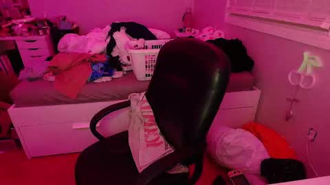 chericheesecake online show from September 20, 4:00 am