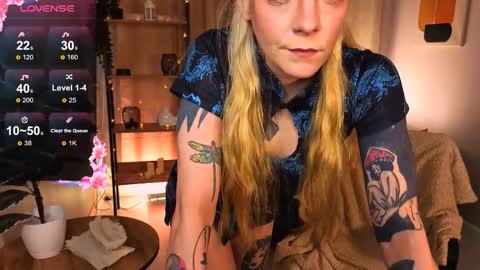 Sherry online show from February 26, 10:20 pm