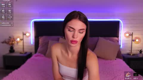 Cherry  Kiss online show from September 11, 7:03 pm