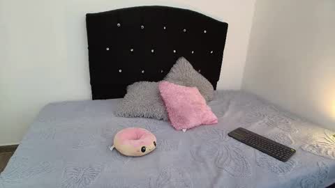 Nami online show from February 26, 7:35 pm