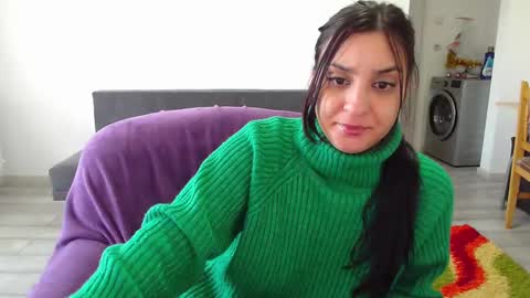 Snapshot of cherry_pie95 chatting on March 4, 7:30 am Sherry online show from March 4, 7:30 am