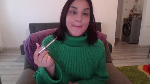 Snapshot of cherry_pie95 chatting on January 14, 7:27 am Sherry online show from January 14, 7:27 am