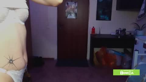 Lina online show from November 28, 8:23 pm