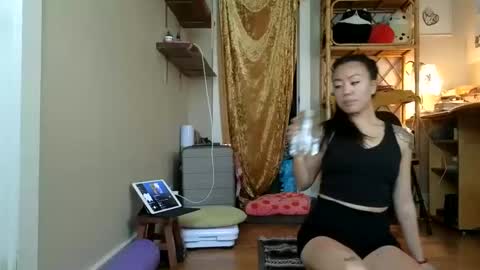 Snapshot of cherrycam777 chatting on October 21, 11:09 pm Miss Cherry online show from October 21, 11:09 pm