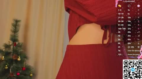 Loise online show from December 15, 9:42 pm