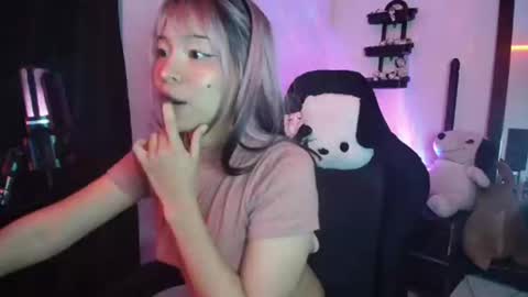 Cherry  online show from March 12, 3:35 am