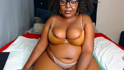 cherryyummy69 online show from January 26, 2:03 am