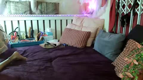 Cheryl6Fox online show from September 28, 12:50 am