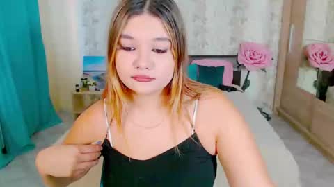 Cherylblosso online show from December 2, 11:00 am