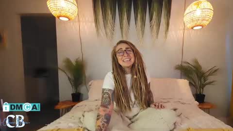 Snapshot of cheviblue chatting on January 23, 2:50 pm Chevi Blue online show from January 23, 2:50 pm