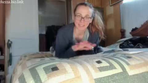 Chezza online show from March 2, 7:20 pm