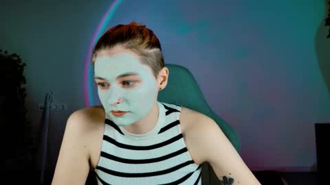 Bella online show from November 28, 9:12 am