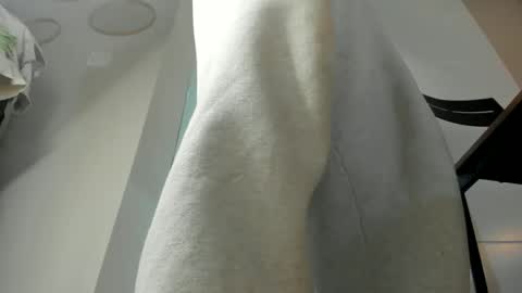 yoursensualparadise online show from January 18, 8:49 pm