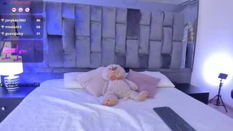 Chloe online show from February 19, 10:20 pm