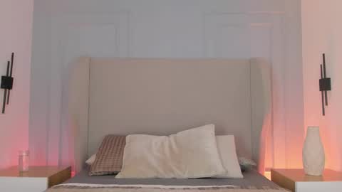 Chloe online show from February 28, 12:26 pm