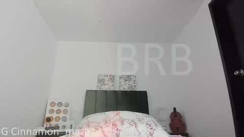 Snapshot of chloe_mazee chatting on December 15, 4:37 pm Chloe Maze online show from December 15, 4:37 pm