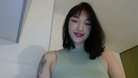 Snapshot of chloe_snoww chatting on September 16, 12:40 am cloes online show from September 16, 12:40 am