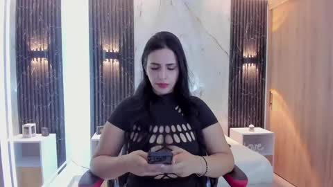 chloe online show from October 20, 10:57 pm