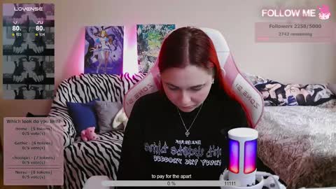 Chloe online show from February 28, 3:50 am