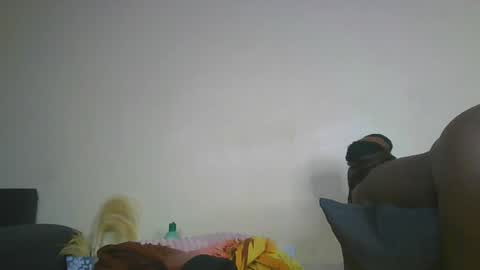 nei online show from March 6, 9:03 am