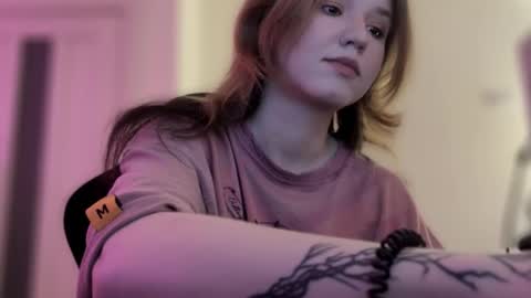 Lissa online show from November 29, 10:25 pm