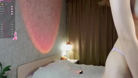 Ann online show from November 22, 1:14 pm