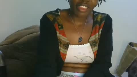 cilia petite online show from February 3, 4:32 am