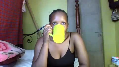 Snapshot of cinddy_14 chatting on January 16, 8:00 am cinddy 14 online show from January 16, 8:00 am