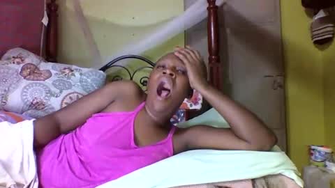 Snapshot of cinddy_14 chatting on December 15, 8:30 am cinddy 14 online show from December 15, 8:30 am