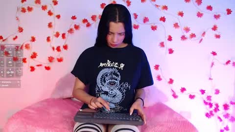 Sofi Eva and Mey online show from March 5, 3:29 pm