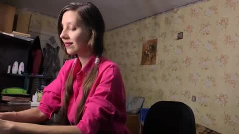 Lisa Salivan online show from November 5, 10:20 am