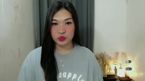 CLAIRE online show from October 13, 12:41 pm