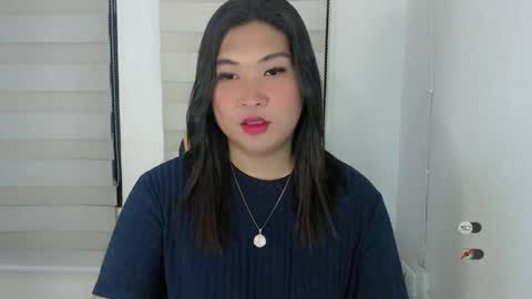 CLAIRE online show from February 16, 8:55 pm